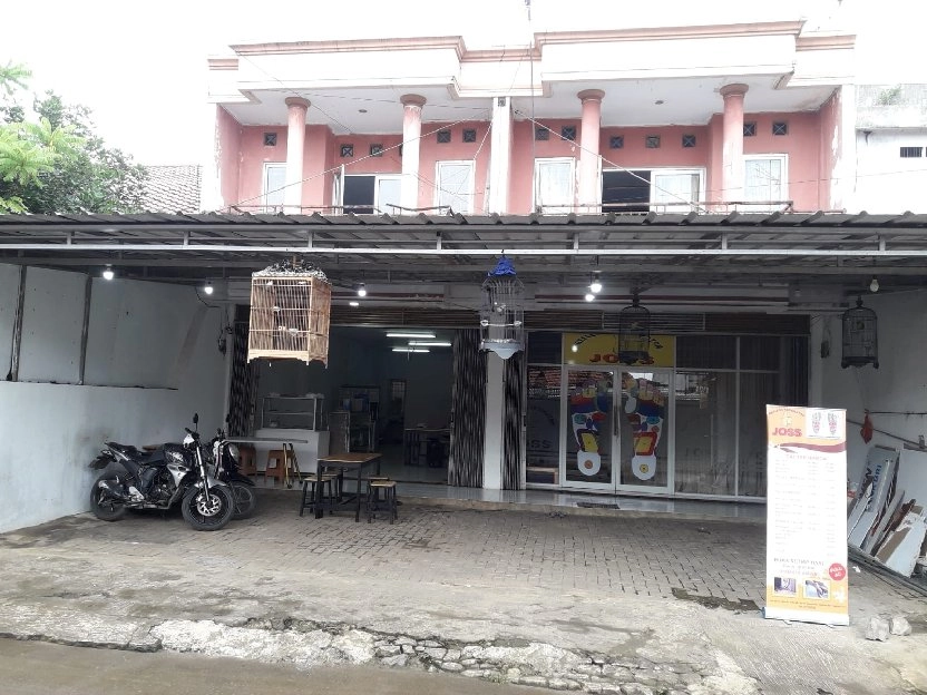 DIJUAL CEPATDijual 2 Unit Ruko tingkat Gandeng