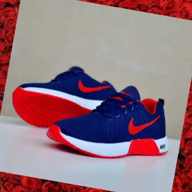 Sepatu Nike Flyknitt