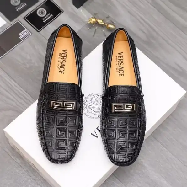 sepatu versace cowok slip on pria loafer shoes men