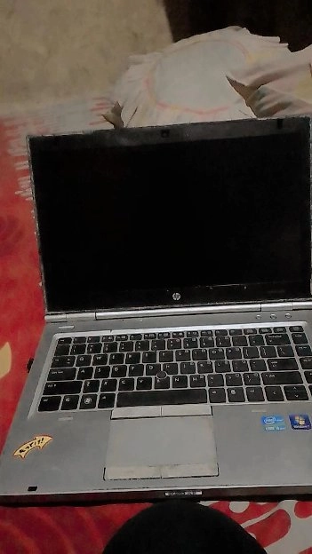 LAPTOP bagus merk hp