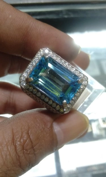 BLUE TOPAZ Swiss asli 