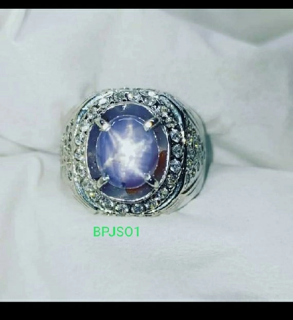 BLUE STAR sapphire origin Srilanka 