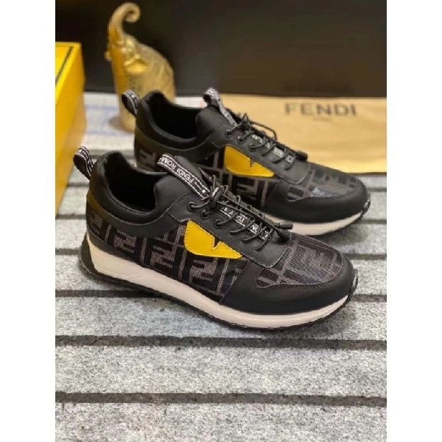 sepatu sneakers pria fendi