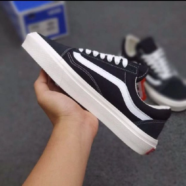 Sepatu Vans old school vault og bumper gum best seller 