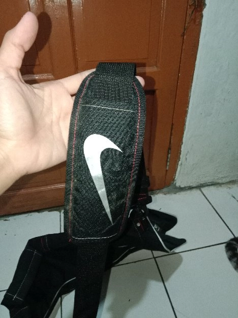 Tas gitar nike origina (langka) 