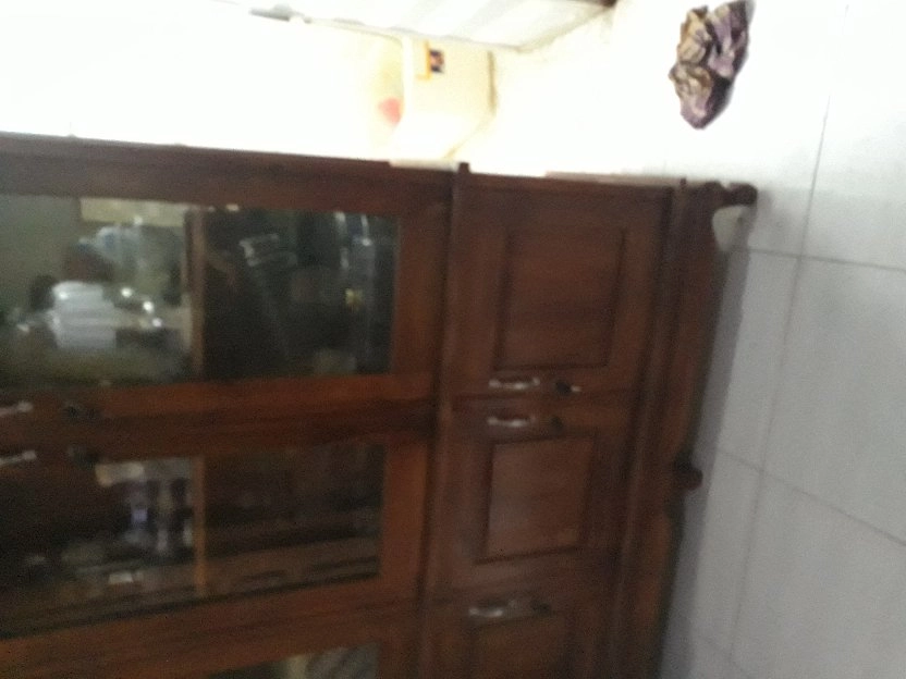 lemari hias 3 pintu jati