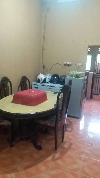 DIJUAL CEPAT RUMAH 2 LANTAI 2 KAMAR