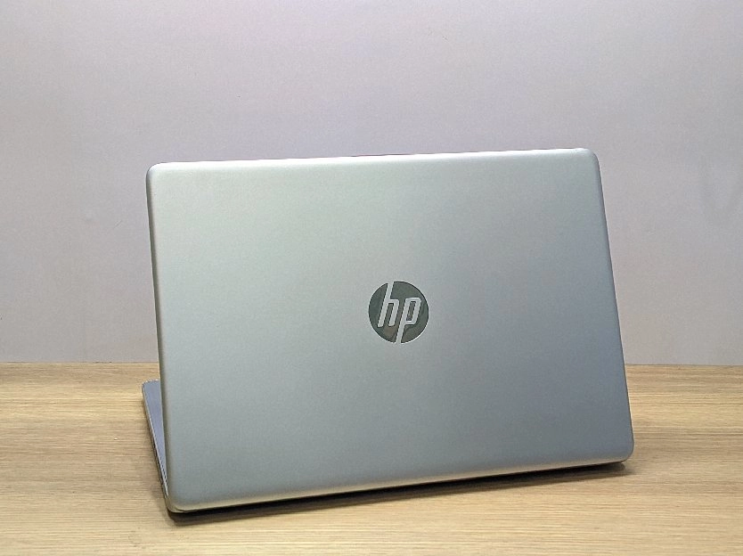 LAPTOP HP14S DK0XXX - AMD A4-9125 - RAM 4GB - SSD 256GB - MULUS