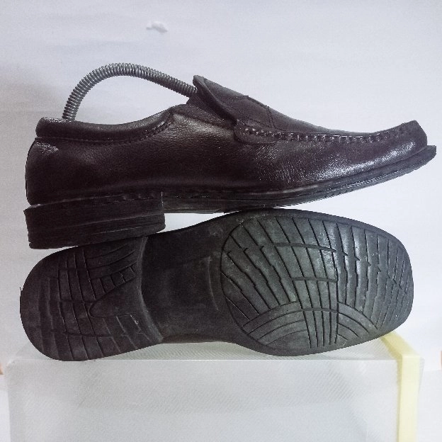 Sepatu Kulit Pria Untuk Acara Semi-Formal Hingga Formal | Donatello