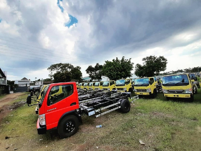 Mitsubishi Truk Colt Diesel Fuso 