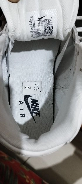 Dijual sepatu Nike, tampang sesuai foto dan masih good banget gan