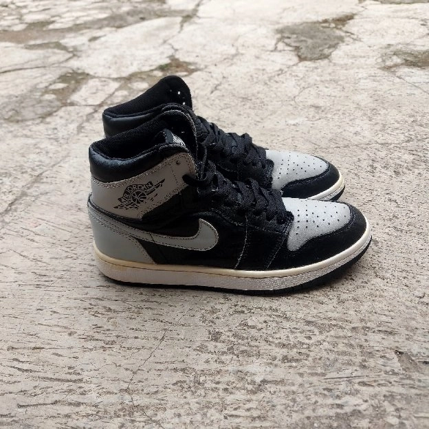 Nike Air Jordan 1 High Shadow size 41