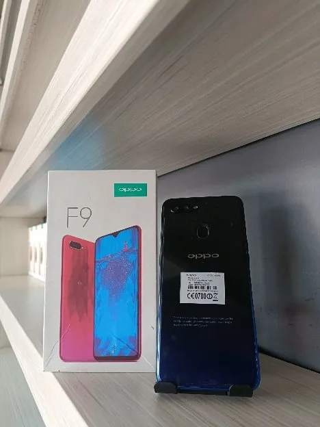 promo cuci gudang mau akhir tahun ini Oppo F9 