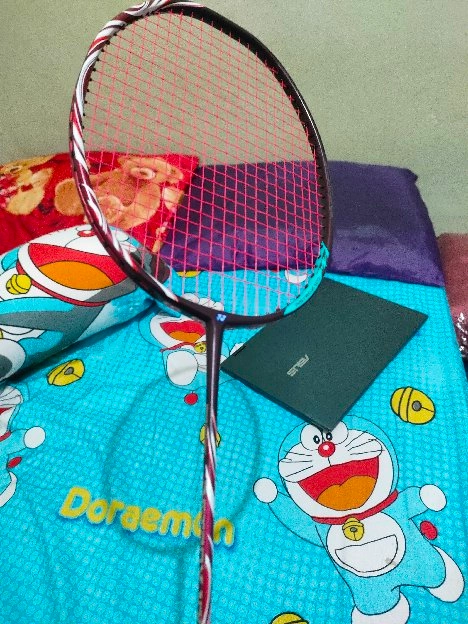 Raket Yonex Astrox 100zz