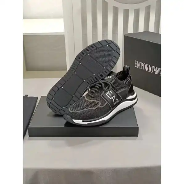 sepatu sneakers pria emporio armani