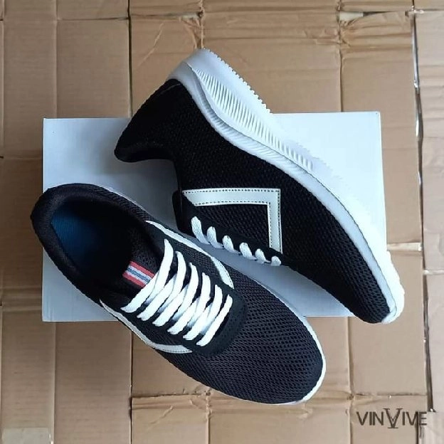 Sneakers Hitam Pria Murah VT-001 Sepatu Sport Motif Anyaman awet dan tahan lama