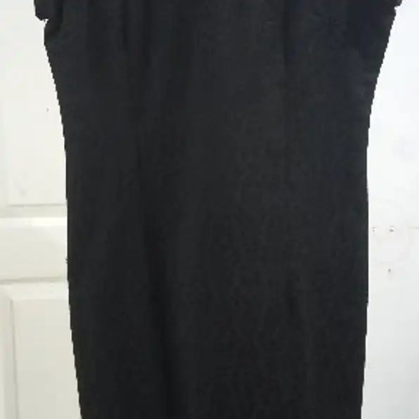 dress hitam cewek