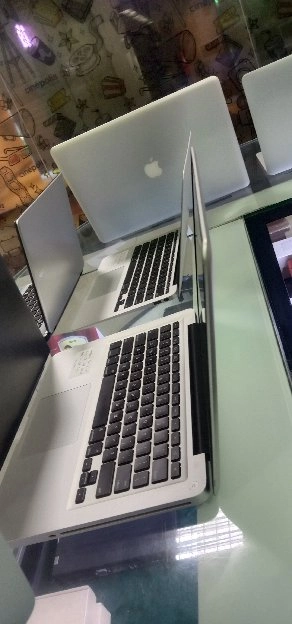 Di beli macbook pro macbook Air kondisi bagus atau rusak