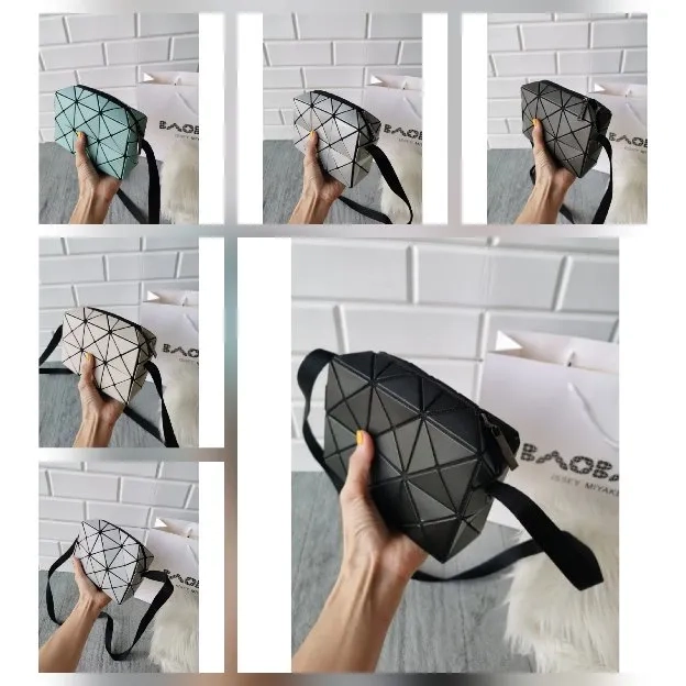 Tas Selempang BAO BAO ISSEY MIYAKE CUBOID BAG Crossbody Bag