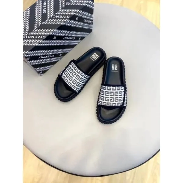 Sandal selop slide slippers pria givenchy