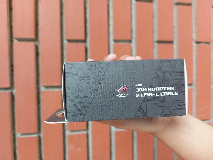 ASUS ROG 30W FAST CHARGER ORI