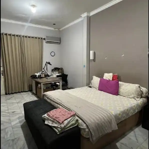 Di jual rumah siap huni Gayungsari Surabaya 