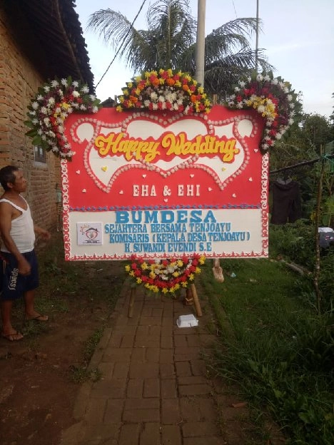 indi florist terima pesanan karangan bunga