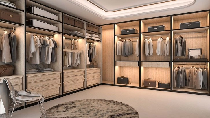 WALK IN CLOSET