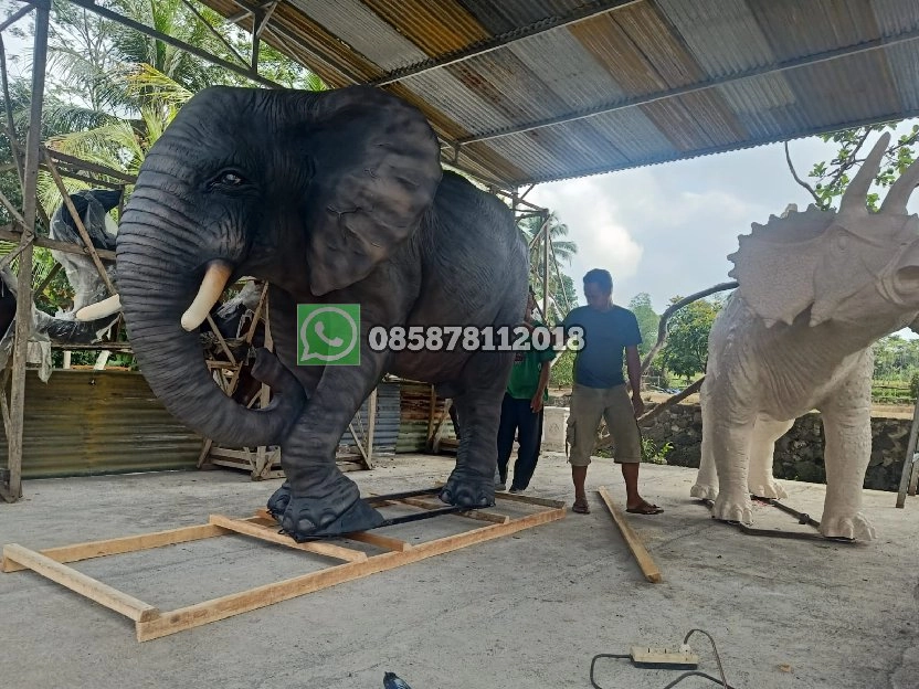 Maskot Patung Gajah