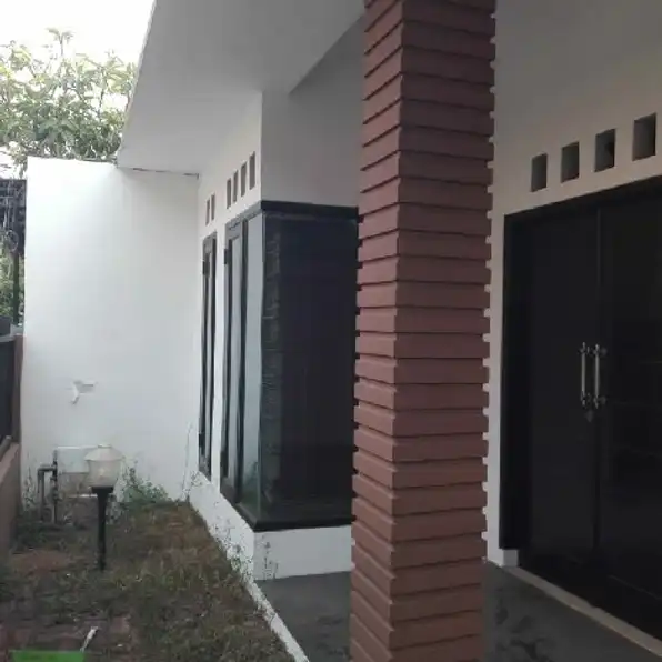 rumah dijual di komplek duren sawit Jakarta Timur akses 2 mobil 