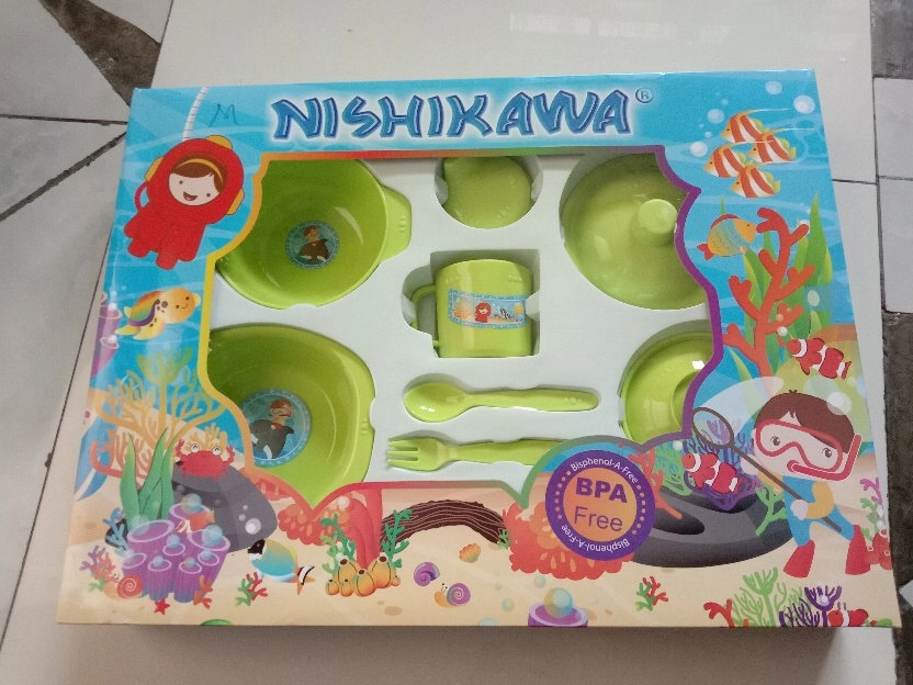 tempat makan set bayi nishikawa 