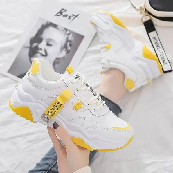 *Sepatu Wanita Sneakers Korea Tali Bintik Wanwoo* 