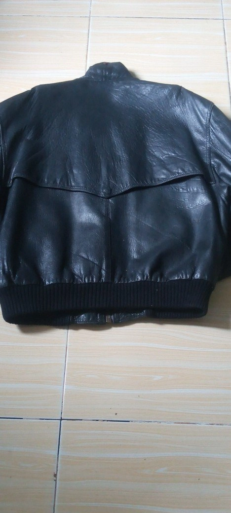 DIJUAL JAKET KULIT BOMBER IMPORT