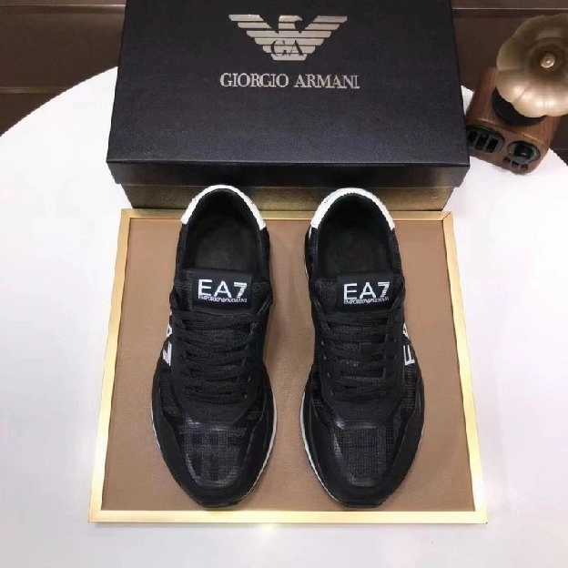 sepatu sneakers pria emporio armani