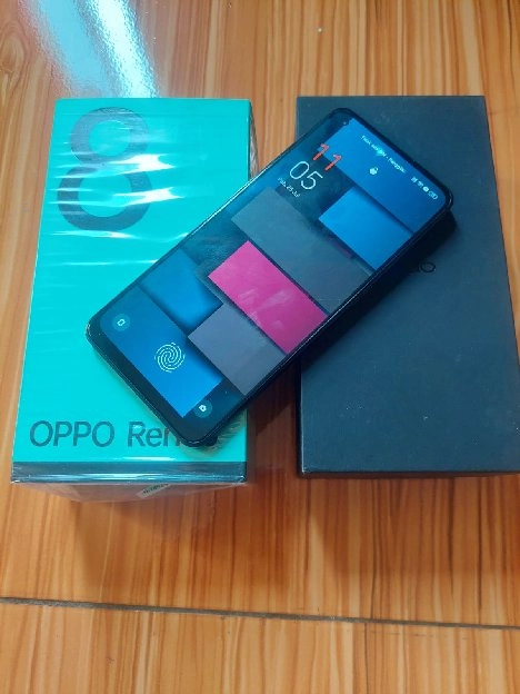 Oppo Reno 8 