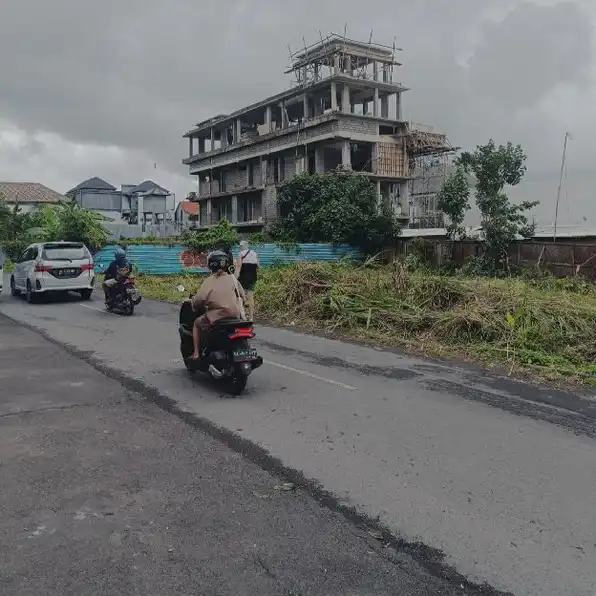 Dijual 4 are & 5 are, Jl. Padang Linjong Batu Mejan Canggu Kuta Utara