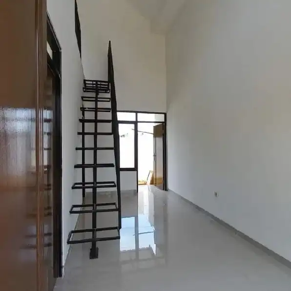 Rumah cluster Booking 3 jt ALL IN konsep mezanine dan Balkon Taman sari Setu Bekasi timur 