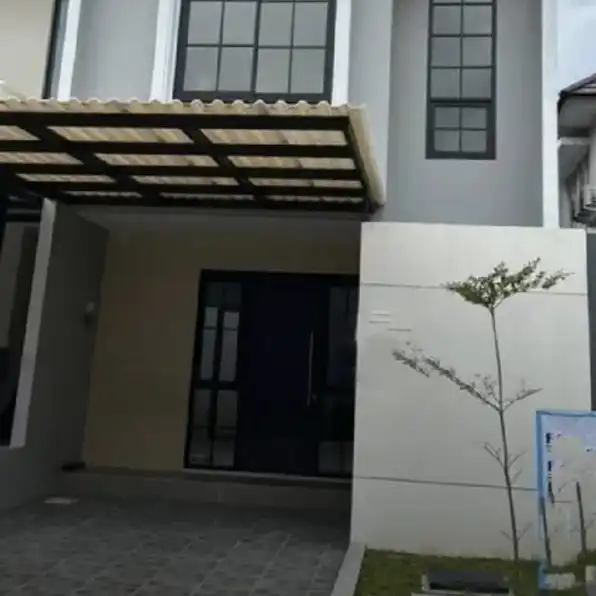 Di jual rumah cantik graha Natura Sambikerep Surabaya 