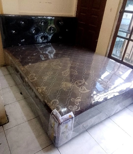 Cuci Gudang SpringBed Baru Fullset Bergaransi, COD 