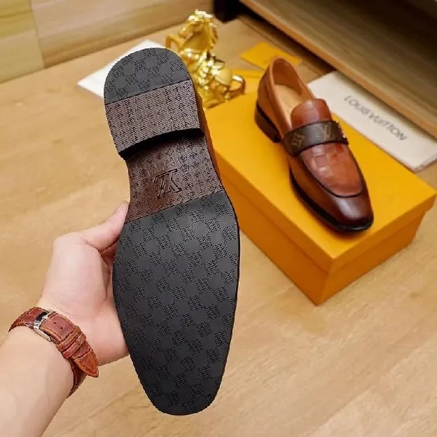 Sepatu pantofel formal pria gucci