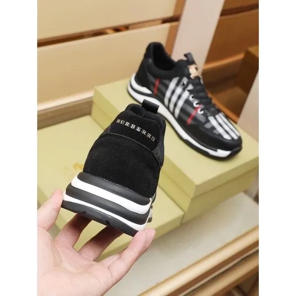 sepatu sneakers pria burberry