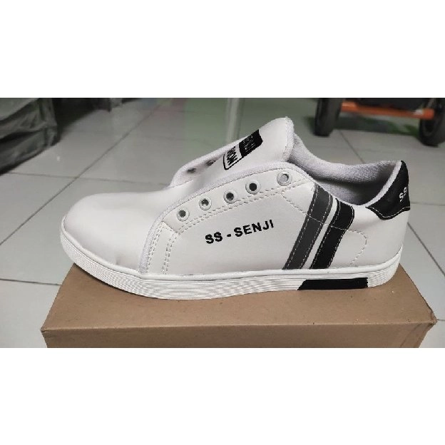 *Sepatu sneakers pria ss-SENJI BG-875*