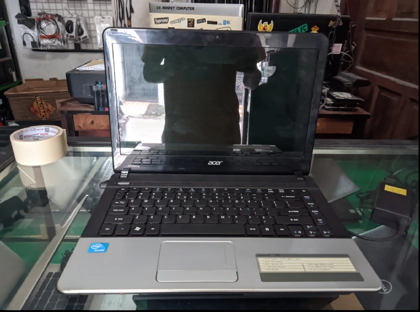 JUAL LAPTOP ACER BEKAS