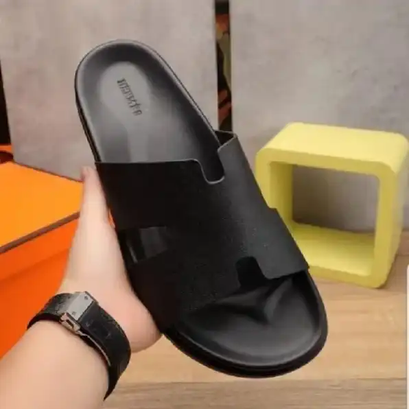 SANDAL SLIDE SELOP PRIA HERMES