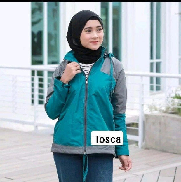 jaket wanita waterproof