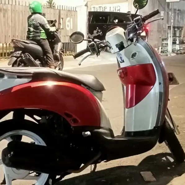 Honda Scoopy 2012