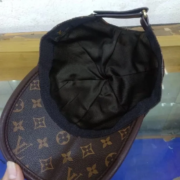 Topi Lv Monogram Coklat Topi Baseball