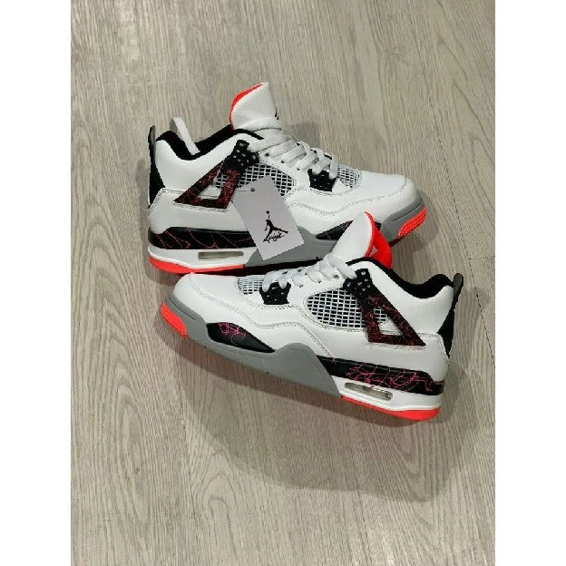 Sepatu sneakers pria wanita nike air jordan 4