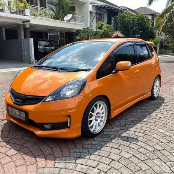 Honda Jazz 1.5 RS Bensin-Mt 2013