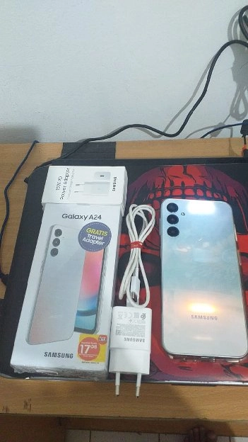 Samsung Galaxy A24 8/128